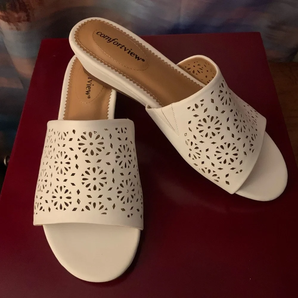 White Sandals - Picture 3 of 8